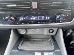 2024 Nissan
X-TRAIL ST-L e-POWER