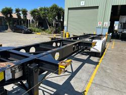 2014 Vawdrey 40-48' Ultra Low, Push Bumper, 3 Way Black