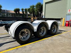 2014 Vawdrey 40-48' Ultra Low, Push Bumper, 3 Way Black