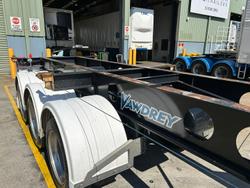 2014 Vawdrey 40-48' Ultra Low, Push Bumper, 3 Way Black