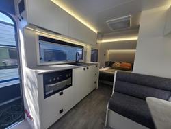 2024 New Age Caravans Manta Ray 18 Expedition