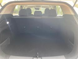 2024 MG
                HS Vibe