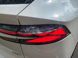 2024 MG
                HS Vibe