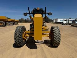 2013 Caterpillar
                12M2 