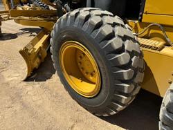 2013 Caterpillar
                12M2 