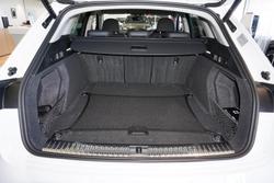 2024 Audi
Q8 e-tron 50