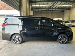 2019 Toyota Alphard SR C Package