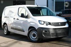 2023 Peugeot
                e-Partner Pro