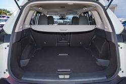 2025 Nissan X-TRAIL ST-L