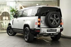 2023 Land Rover Defender 110 D300 SE