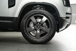 2023 Land Rover Defender 110 D300 SE