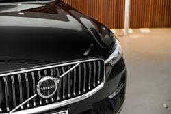 2024 Volvo XC60 Ultra B5 Bright
