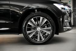 2024 Volvo XC60 Ultra B5 Bright