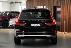 2024 Volvo XC60 Ultra B5 Bright