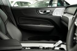 2024 Volvo XC60 Ultra B5 Bright