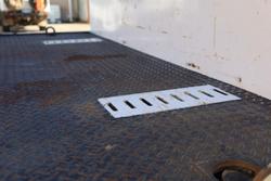 2023 Isuzu F Series FYJ300-350 Crane Truck White