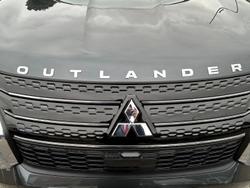 2024 Mitsubishi
Outlander Exceed