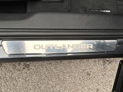 2024 Mitsubishi
Outlander Exceed