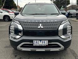 2024 Mitsubishi
Outlander Exceed