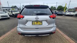 2021 NISSAN
                X-TRAIL ST (2WD)