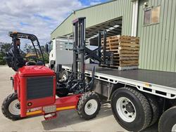2025 Isuzu Fyj Auto 8X4 With Moffett M5 Extra Reach