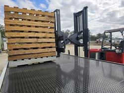 2025 Isuzu Fyj Auto 8X4 With Moffett M5 Extra Reach