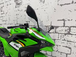 2025 Kawasaki Ninja 500 SE KRT Edition (EX500J) Ninja Green