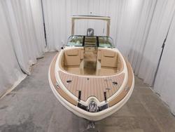 2022 Chris Craft
                Launch 28 GT 
