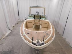 2022 Chris Craft
                Launch 28 GT 