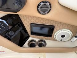 2022 Chris Craft Launch 28 GT