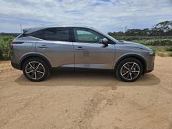 2023 Nissan
                QASHQAI Ti