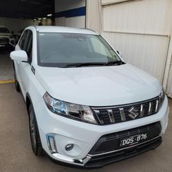 2024 Suzuki
Vitara Turbo