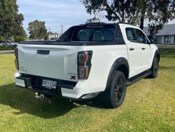 2020 Isuzu
D-MAX X-TERRAIN