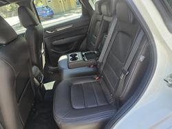 2023 Mazda
CX-5 G35 Akera