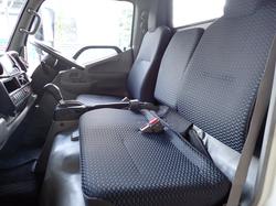 2022 HINO DUTRO 616 WHITE