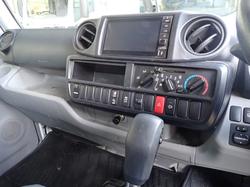 2022 HINO DUTRO 616 WHITE
