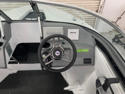 2025 QUINTREX 450 Fishabout Pro