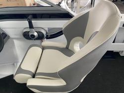 2025 QUINTREX 450 Fishabout Pro