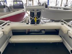 2025 QUINTREX 450 Fishabout Pro