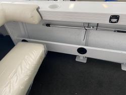 2025 QUINTREX 450 Fishabout Pro