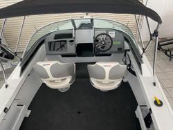 2025 QUINTREX 450 Fishabout Pro