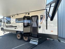 2024 JAYCO Discovery 21.66-4OB