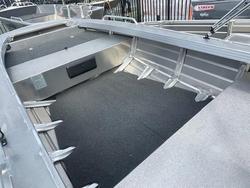 2025 Stacer 399S Proline