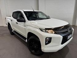 2022 Mitsubishi Triton GLX+ MR MY22 4X4 Dual Range White