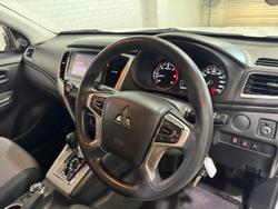 2022 Mitsubishi Triton GLX+ MR MY22 4X4 Dual Range White