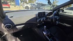 2022 Nissan
                JUKE Ti