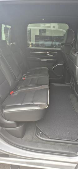 2024 RAM
1500 Laramie