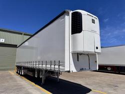 2004 Maxitrans St3 22 Pallet Sd Refrigerated Curtain, Tuck Away Tail Gate