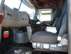 2005 Mack Superliner WHITE