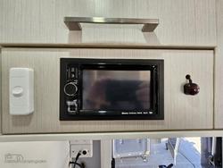 2016 New Age Caravans Blue Diamond Bd24e